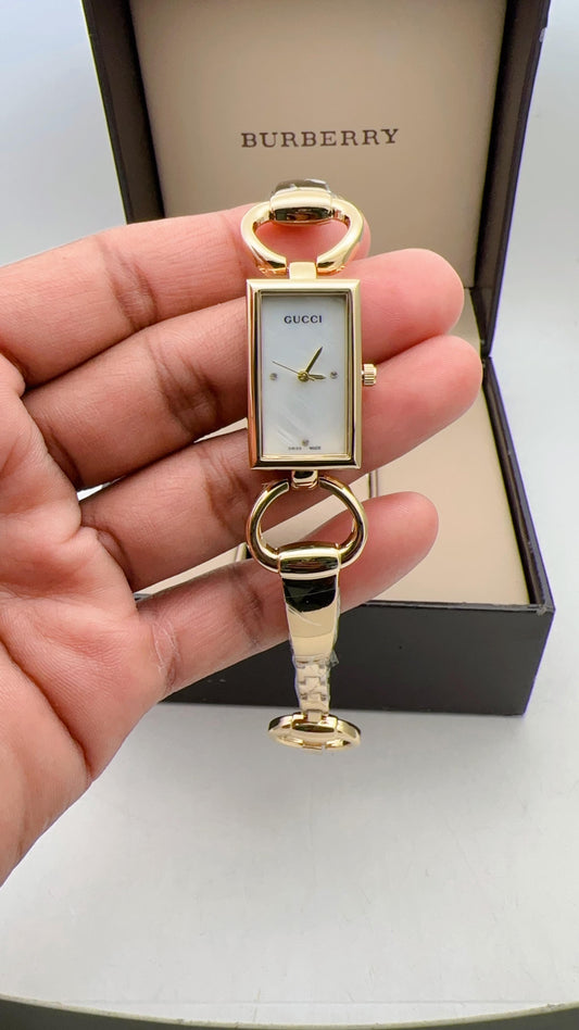 Elegant Women’s Rectangular Bracelet Watch – Luxury Gold Dial Designer Style Watch for Ladies