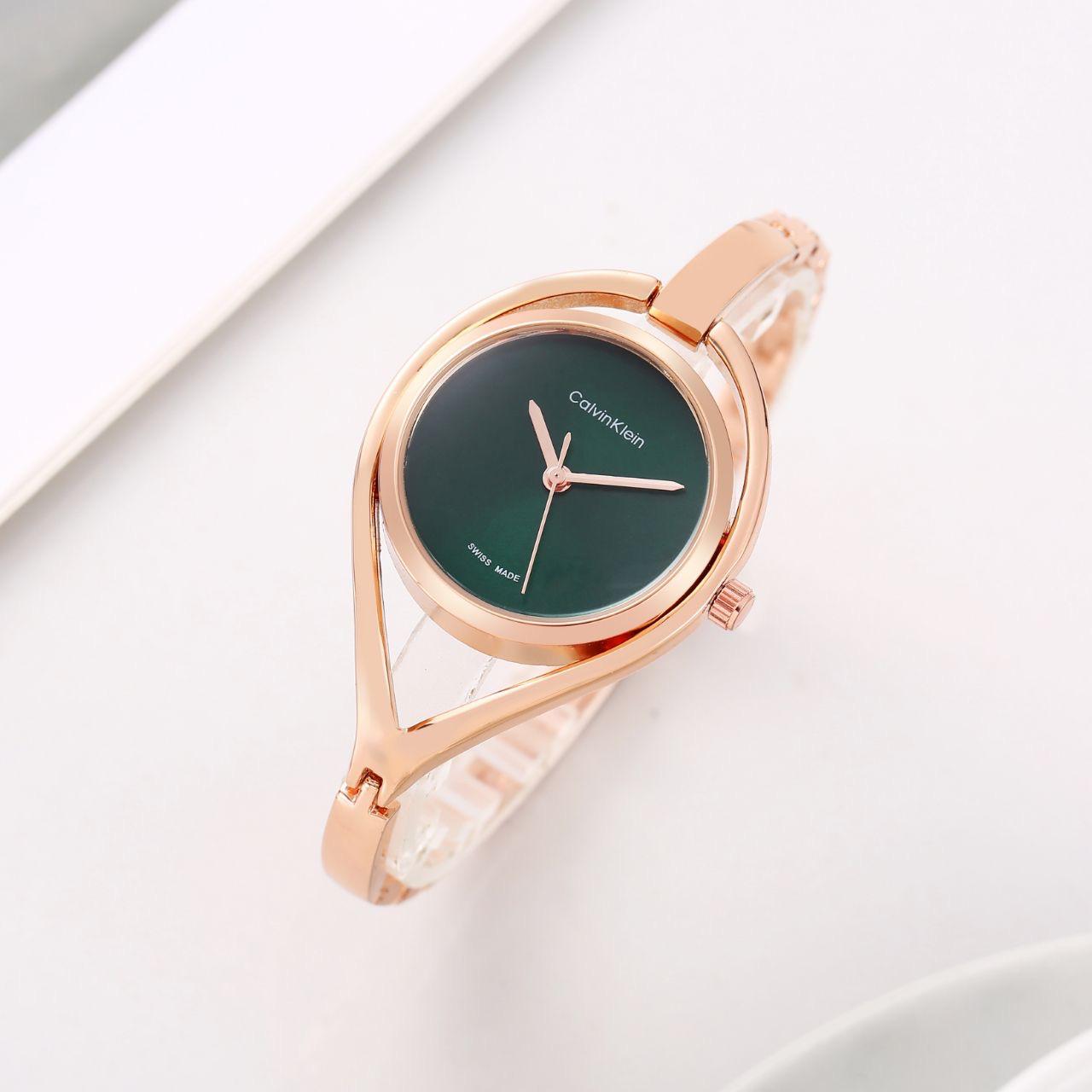 Elegant Minimalist Women’s Watch – Slim Bracelet Design | Premium Dial | Modern Luxury Watch for Ladies